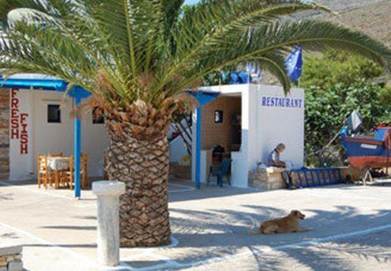 Koukos Hotell Agia Theodoti Exteriör bild